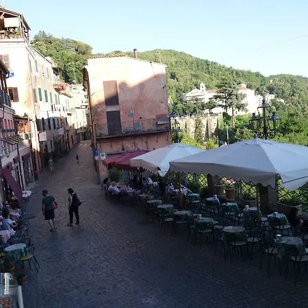 Homes - Mini - * Nemi